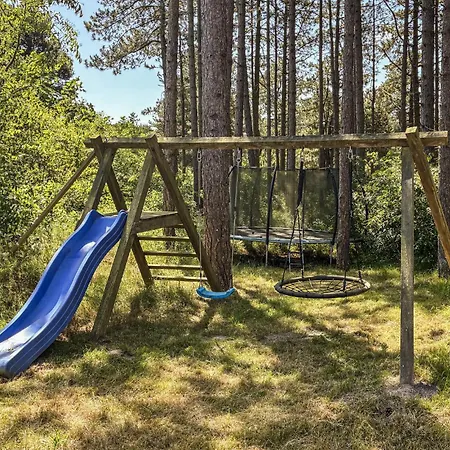 Hébergement de vacances Charmante Maison Avec Sauna à Romo